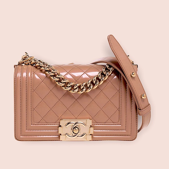 Chanel Metallic Beige Quilted Patent Leather Boy Flap Bag❗️ - Picture 3 of 12